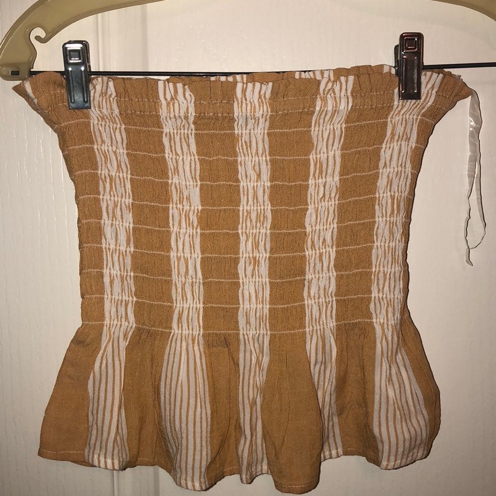 Strapless top
